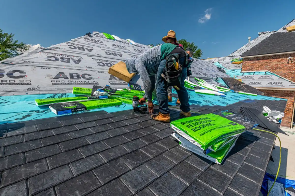 Emergency Tarping in Lakewood, CO